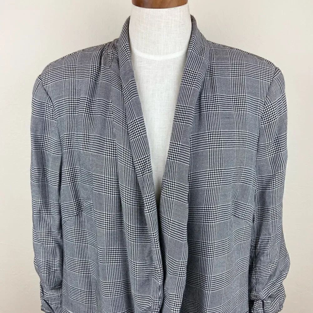 1. State Gray Check Oversized Blazer Jacket - Picture 3 of 6